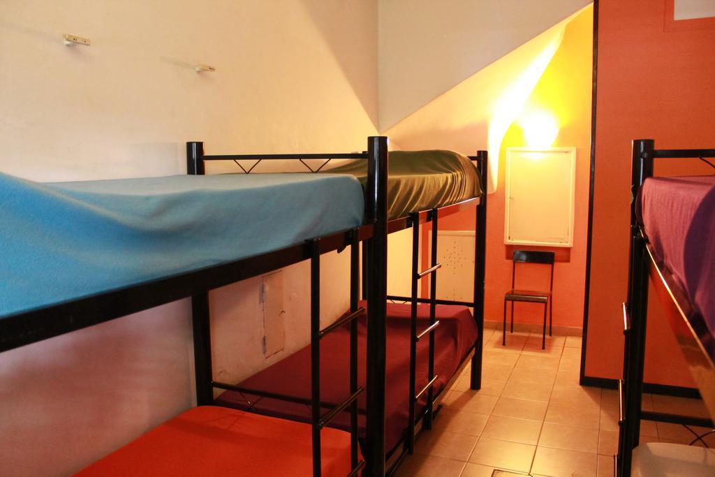 La Lechuza Hostel ロサリオ エクステリア 写真